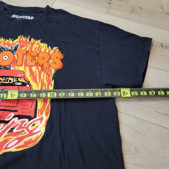 HOOTERS Racing T-Shirt Adult Size XL Black Orange Short Sleeve - Picture 3 of 6
